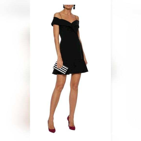 Alice + olivia dash off shoulder dress Size 4 $395 - Picture 3 of 16